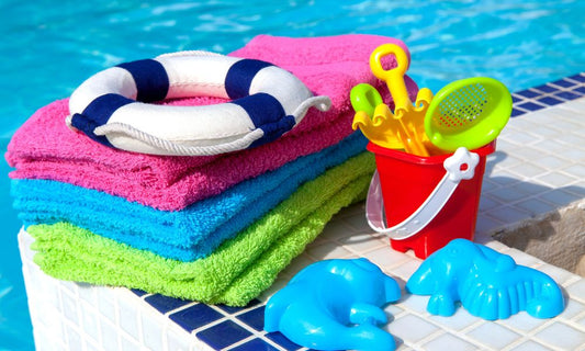 Essential Safety Dos and Don’ts With Your Pool Toys