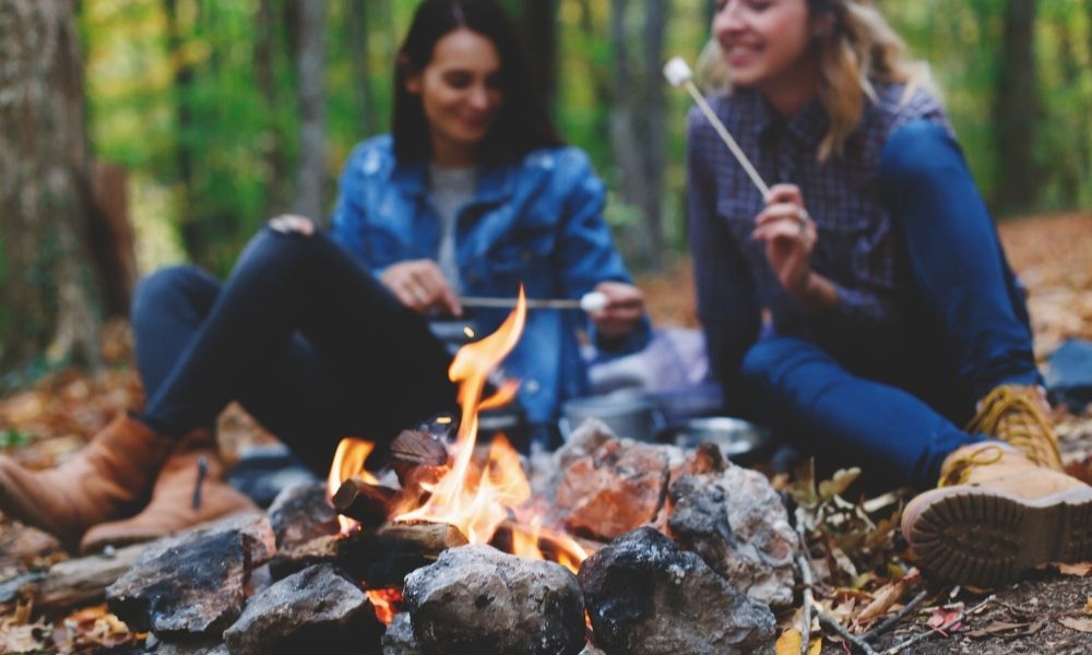 Clever Camping Tips and Tricks To Stay Cozy